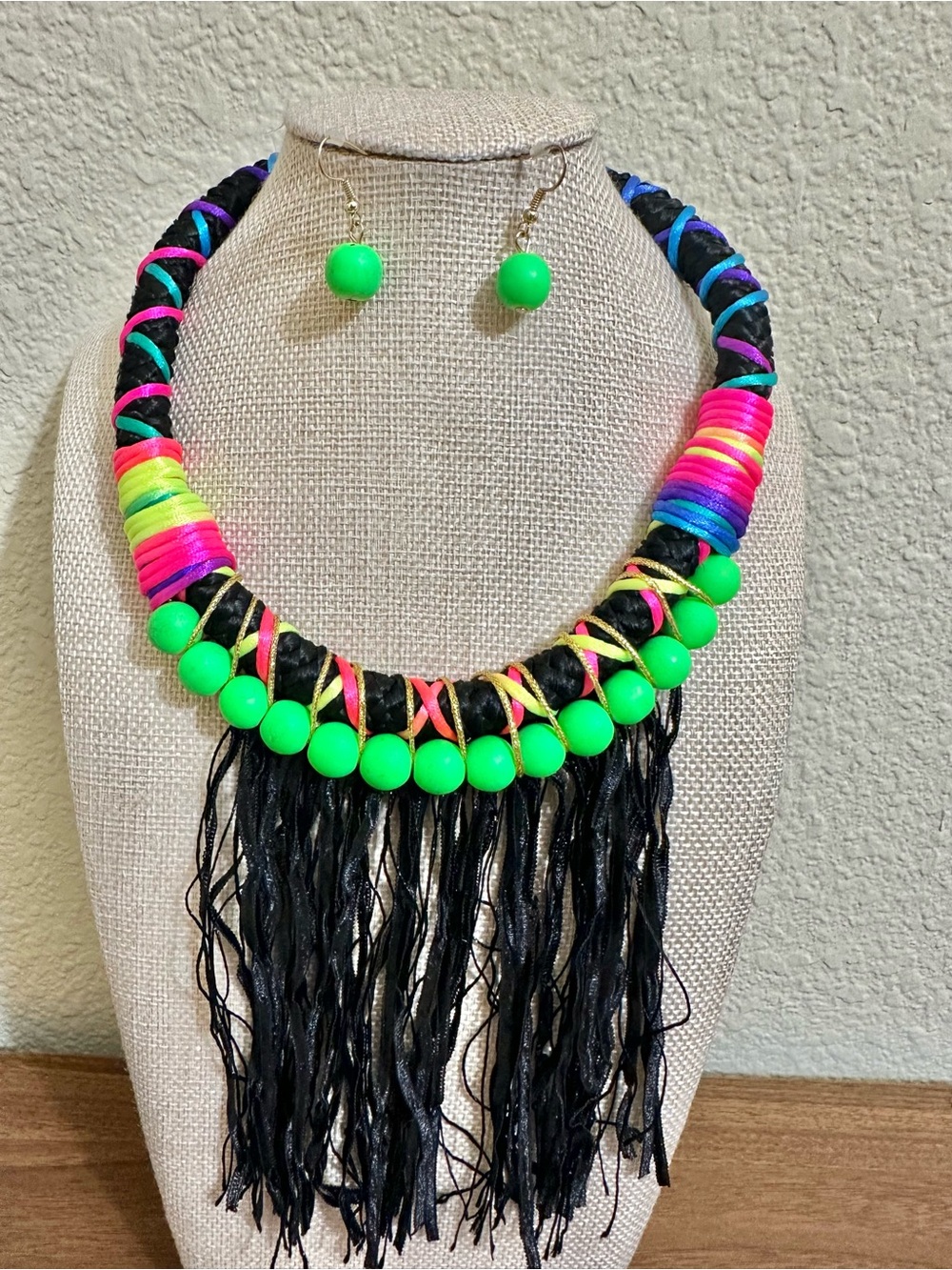 16”-22” Vintage Makarlon Neon Green Black Fringe Statement Necklace/Earring Set